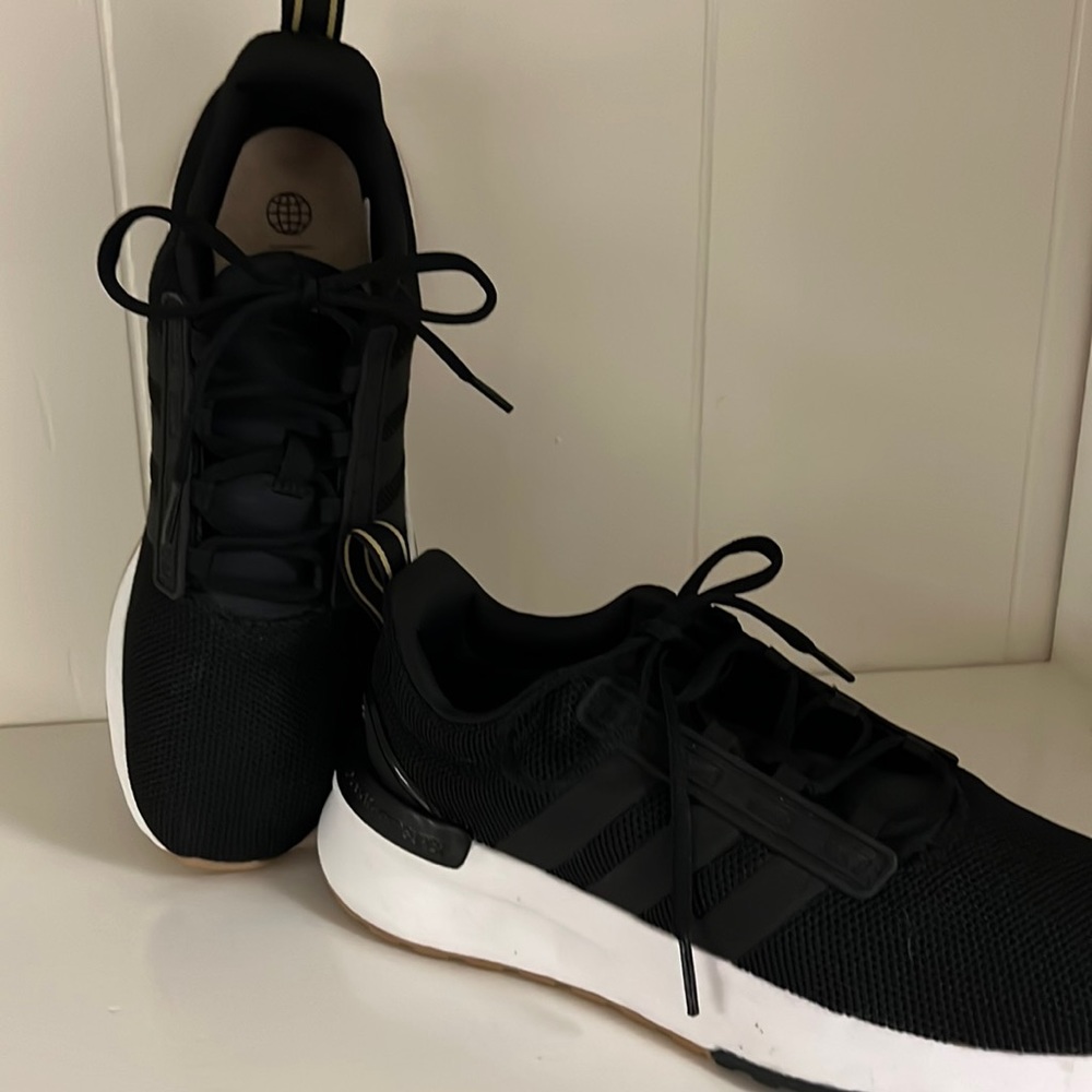 Adidas Cloudfoam Sneakers